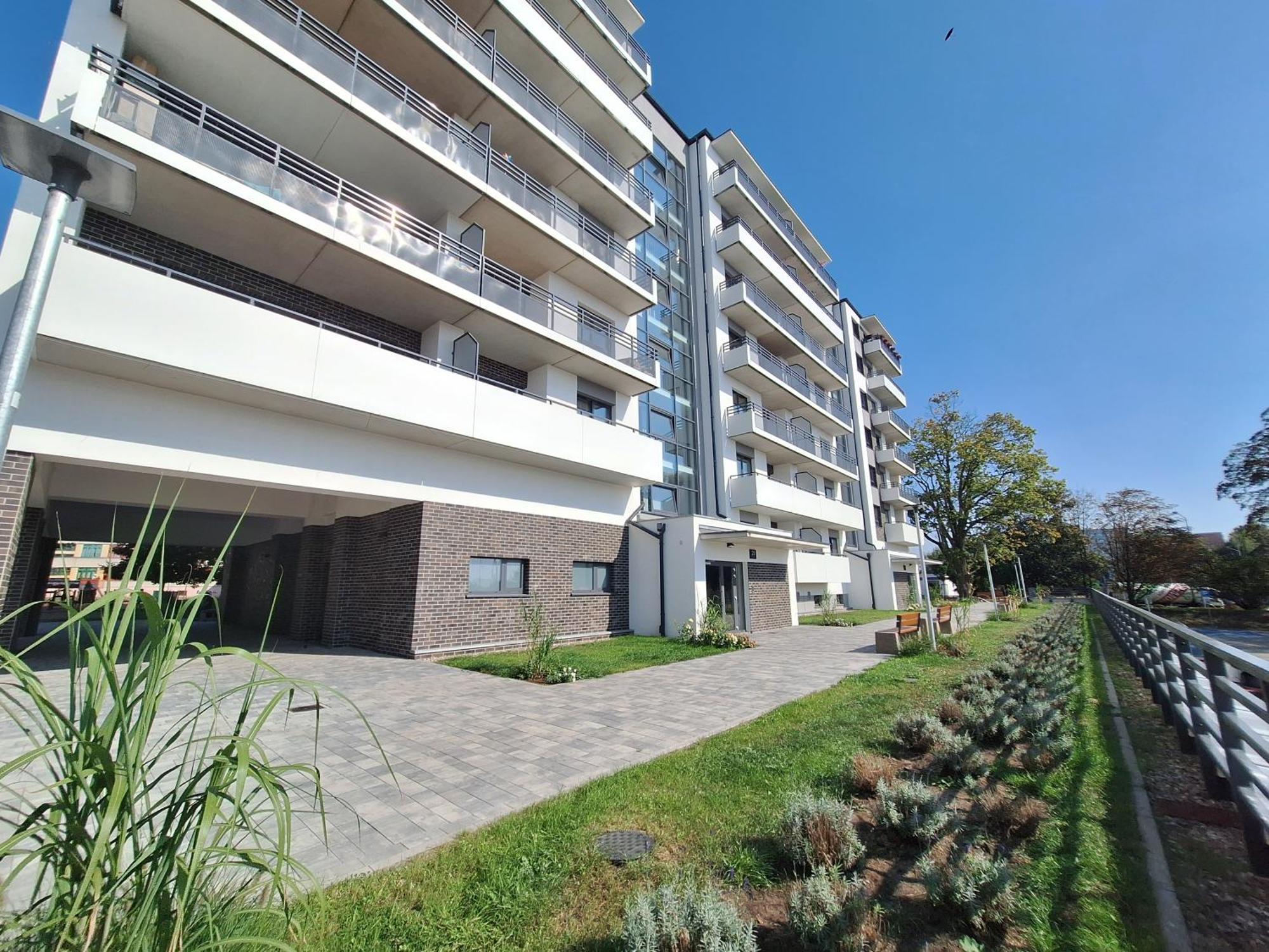 Loft 24 Apartament - Prywatny Parking Nawet Na Samochody Dostawcze, F-Ra Vat Estetino Exterior foto